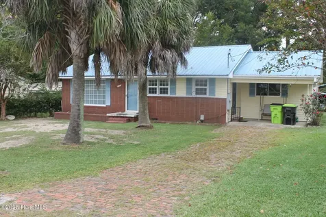 1312 Sunny Side Street Whiteville NC 28472
