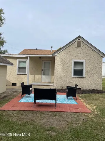 804 E Lizzie Street Selma NC 27576