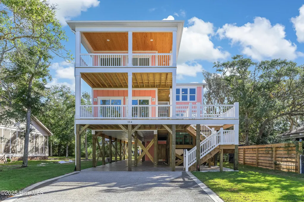 114 SE 75th Street Oak Island NC 28465