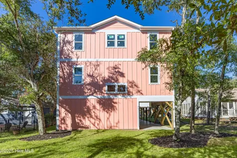 114 SE 75th Street Oak Island NC 28465