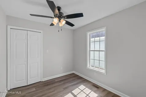 212 Lawson Street New Bern NC 28562