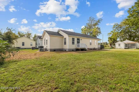 212 Lawson Street New Bern NC 28562