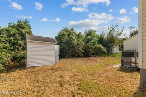 212 Lawson Street New Bern NC 28562