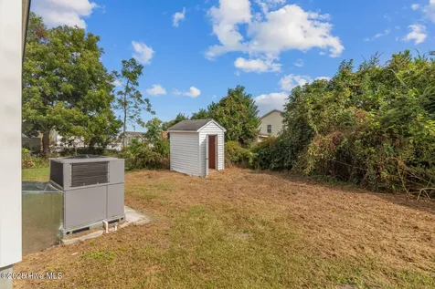 212 Lawson Street New Bern NC 28562