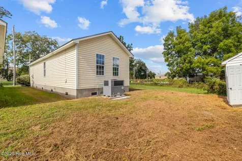 212 Lawson Street New Bern NC 28562
