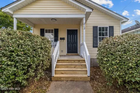 212 Lawson Street New Bern NC 28562