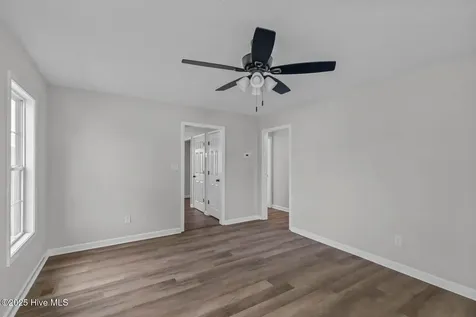 212 Lawson Street New Bern NC 28562