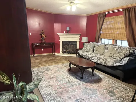 371 Maysville Lane Tar Heel NC 28392