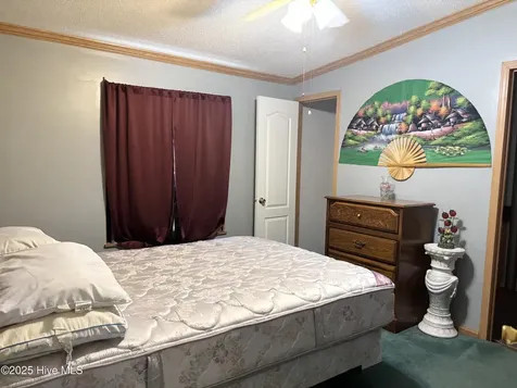 371 Maysville Lane Tar Heel NC 28392