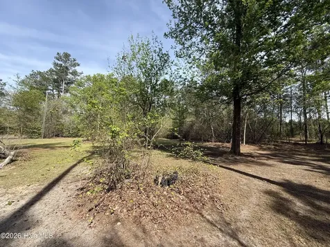 371 Maysville Lane Tar Heel NC 28392