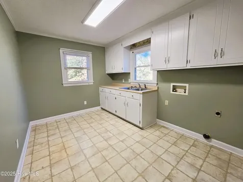 524 Parkwood Lane Goldsboro NC 27530