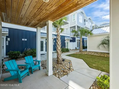 9003 Village West Drive Emerald Isle NC 28594