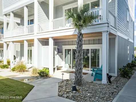 9003 Village West Drive Emerald Isle NC 28594