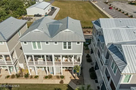 9003 Village West Drive Emerald Isle NC 28594