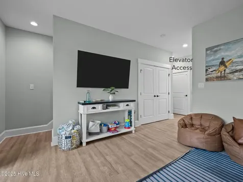 9003 Village West Drive Emerald Isle NC 28594