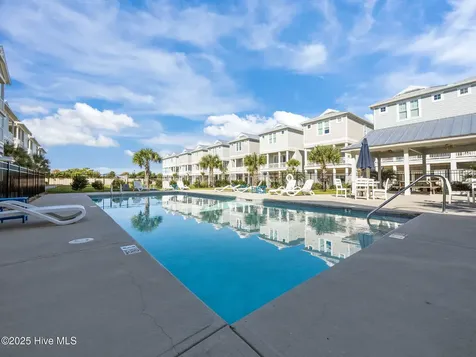 9003 Village West Drive Emerald Isle NC 28594
