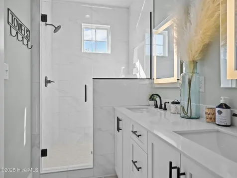 9003 Village West Drive Emerald Isle NC 28594