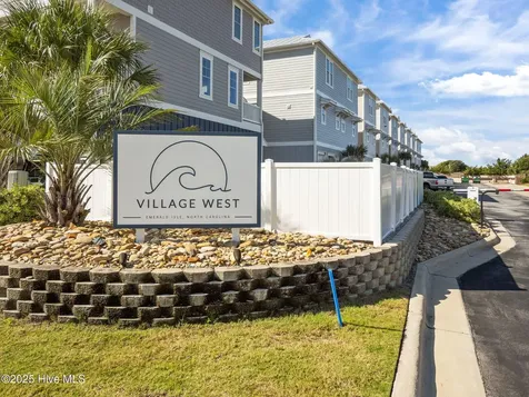 9003 Village West Drive Emerald Isle NC 28594