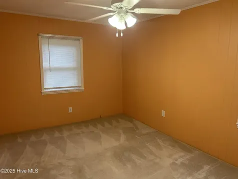22480 Patricia Street Laurinburg NC 28352