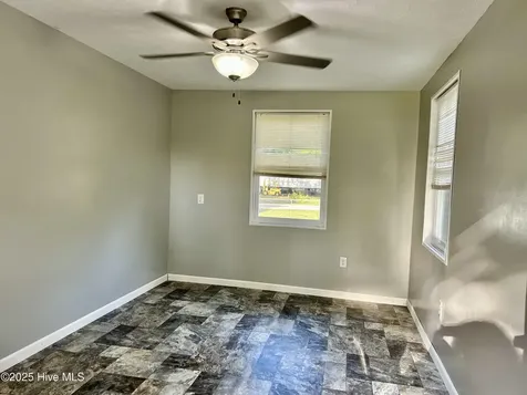 22480 Patricia Street Laurinburg NC 28352