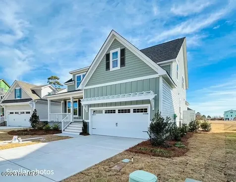 815 Sweetgrass Street Holly Ridge NC 28445
