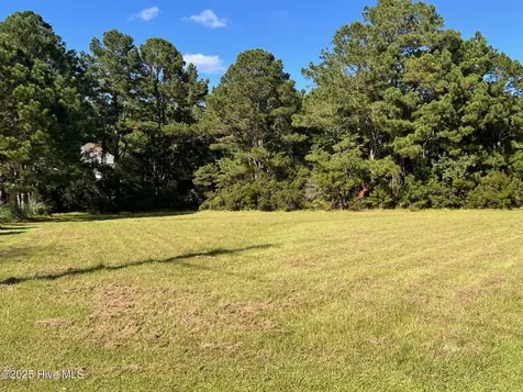 5310 Anchor Way Oriental NC 28571