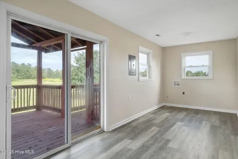 5882 Croomsbridge Road Burgaw NC 28425