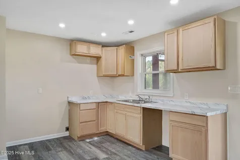 5882 Croomsbridge Road Burgaw NC 28425