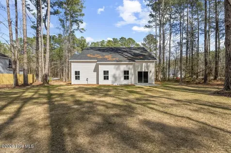 2080 Page Road Burgaw NC 28425