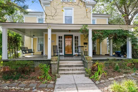 609 E Main Street Washington NC 27889