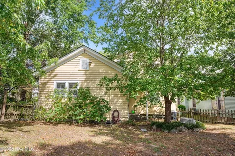 609 E Main Street Washington NC 27889