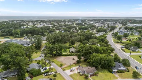 201-203 Sherwood Boulevard Beaufort NC 28516