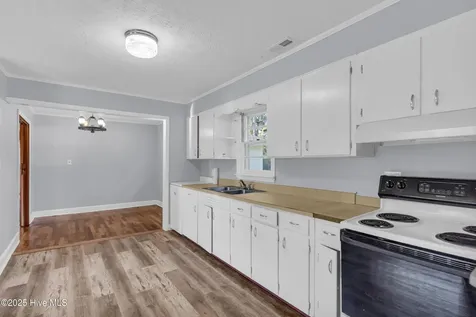414 S Wilson Street Chadbourn NC 28431