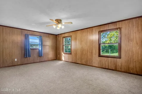 414 S Wilson Street Chadbourn NC 28431