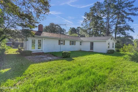 414 S Wilson Street Chadbourn NC 28431