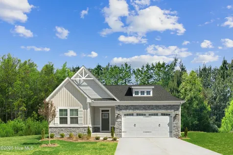 4009 Farmfield Drive Navassa NC 28451