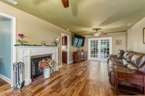 1804 River Drive New Bern NC 28560