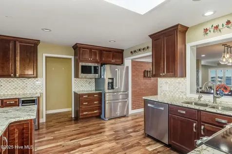 1804 River Drive New Bern NC 28560