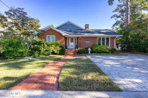 1804 River Drive New Bern NC 28560