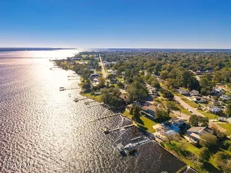 1804 River Drive New Bern NC 28560
