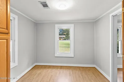 21480 Jane Shaw Road Wagram NC 28396