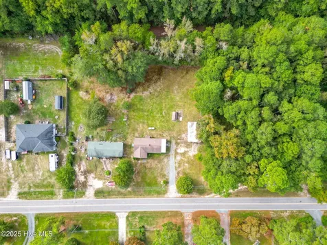 21480 Jane Shaw Road Wagram NC 28396