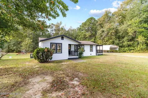 21480 Jane Shaw Road Wagram NC 28396