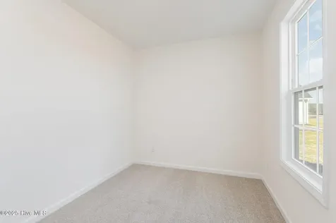 32 Littlefield Lane La Grange NC 28551