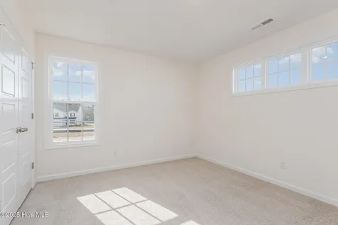 32 Littlefield Lane La Grange NC 28551