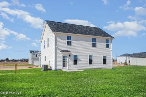 32 Littlefield Lane La Grange NC 28551
