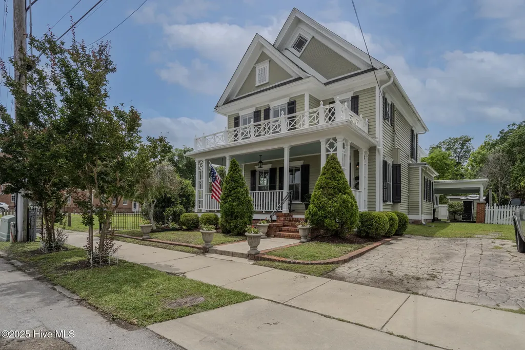 405 Hancock Street New Bern NC 28560