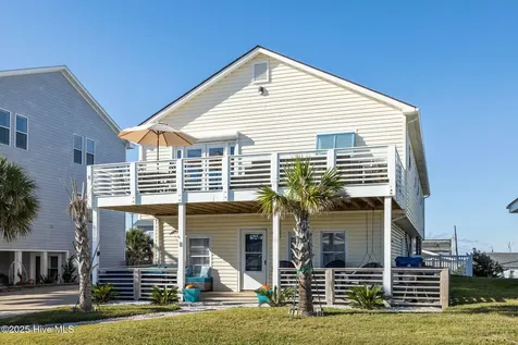 205 Barefoot Lane Atlantic Beach NC 28512