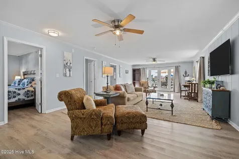 205 Barefoot Lane Atlantic Beach NC 28512