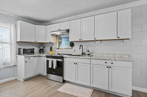205 Barefoot Lane Atlantic Beach NC 28512